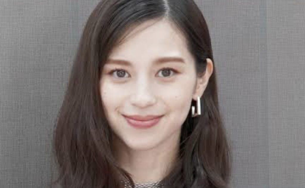 中条あやみさんの画像