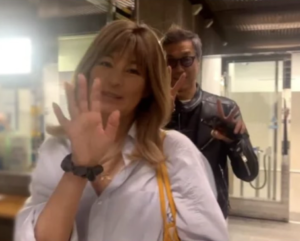 梅宮アンナさんと世継さんの画像
